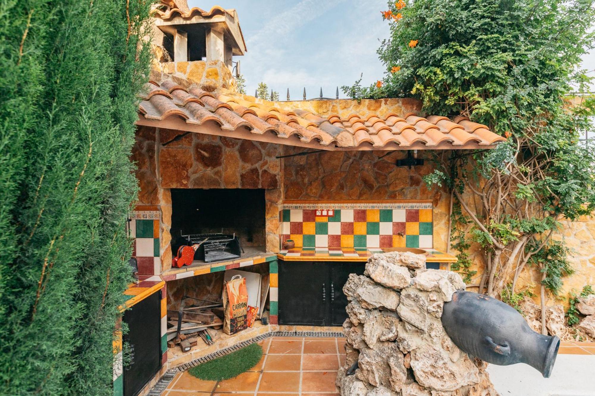 Chalet, Villa Rodeada De Naturaleza Piscina A Doce Klm De Valencia Y 7 Del Aeropuerto 外观 照片