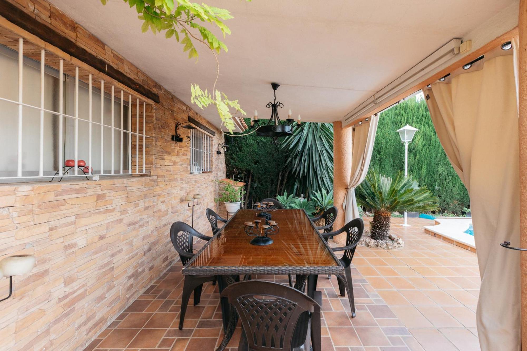 Chalet, Villa Rodeada De Naturaleza Piscina A Doce Klm De Valencia Y 7 Del Aeropuerto 外观 照片