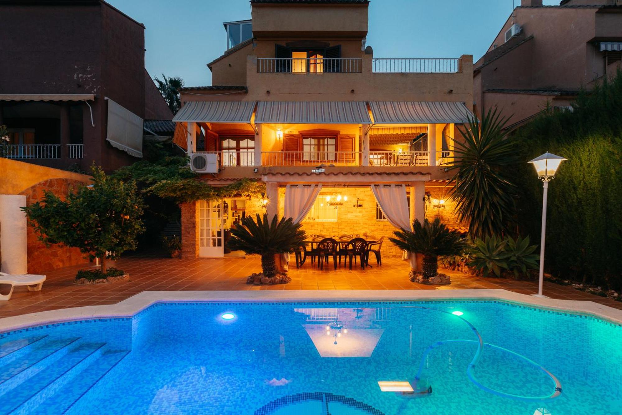 Chalet, Villa Rodeada De Naturaleza Piscina A Doce Klm De Valencia Y 7 Del Aeropuerto 外观 照片